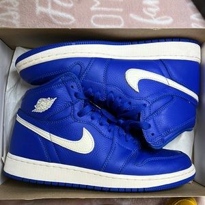Jordan 1s GS size 6.5Y/ 8W